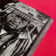 Load image into Gallery viewer, Jóvenes Wixaritari imaginando el Futuro